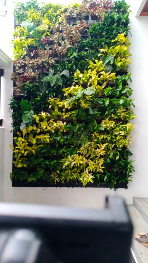 7f790a81-9091-4419-be32-8b8259e6aaf2